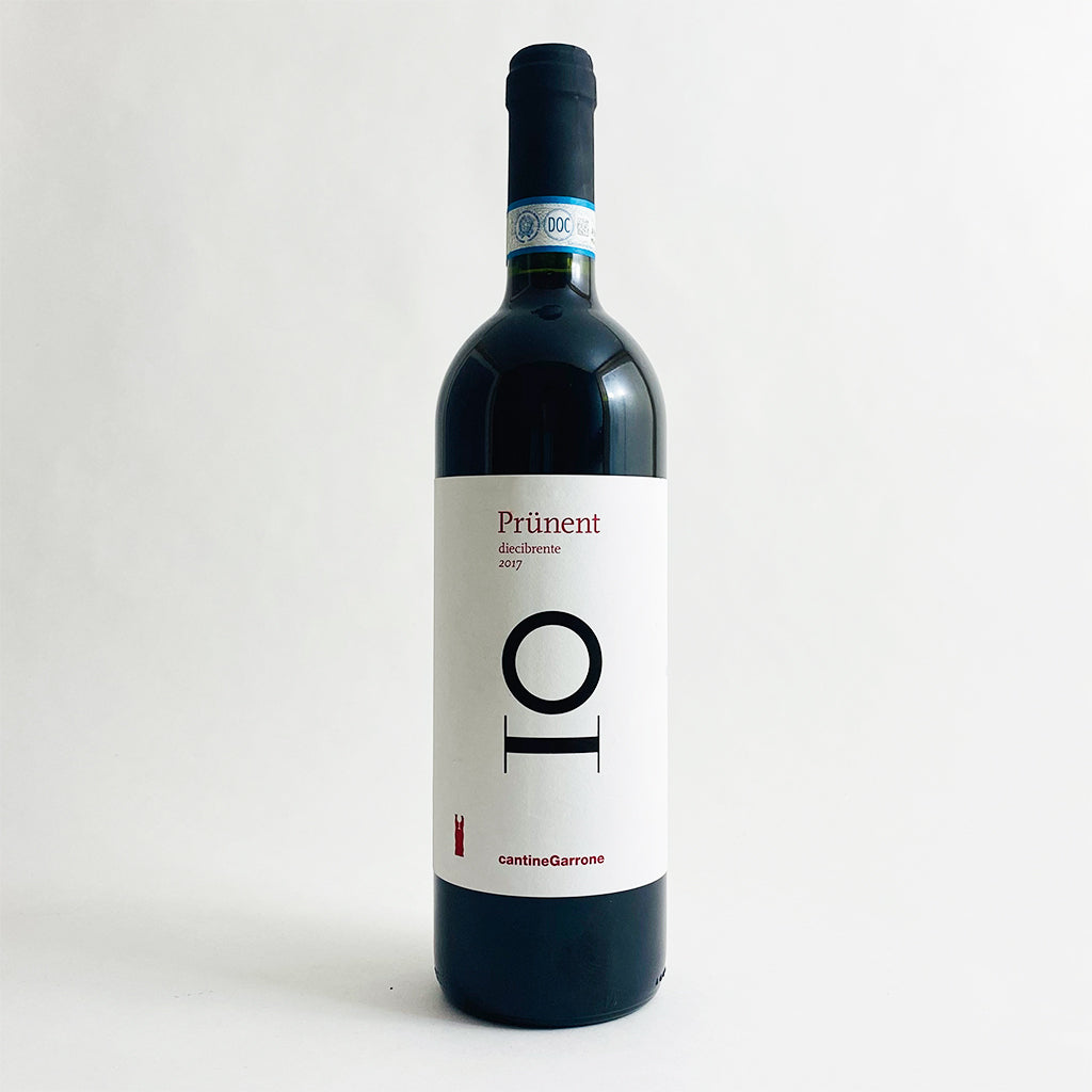 Cantine Garrone 'Diecibrente' Valli Ossolane Nebbiolo Superiore DOC 2021
